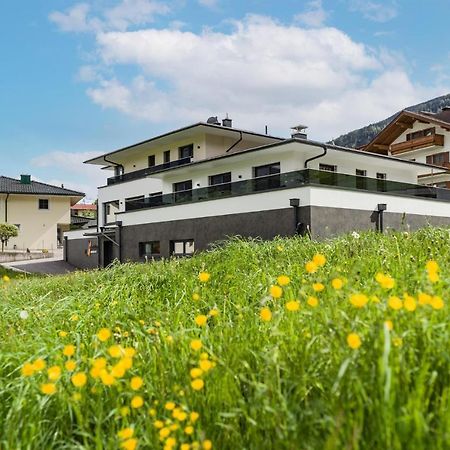 Apart Painting Ried im Zillertal Bagian luar foto